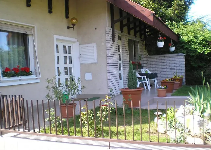 Gasthof Jancsi Es Juliska Vendeghaz *